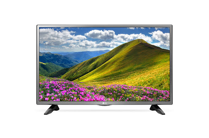 NEW SMART TV LG MODEL 2020 OF 32 INCHES !! HAS IT ALL ?? 